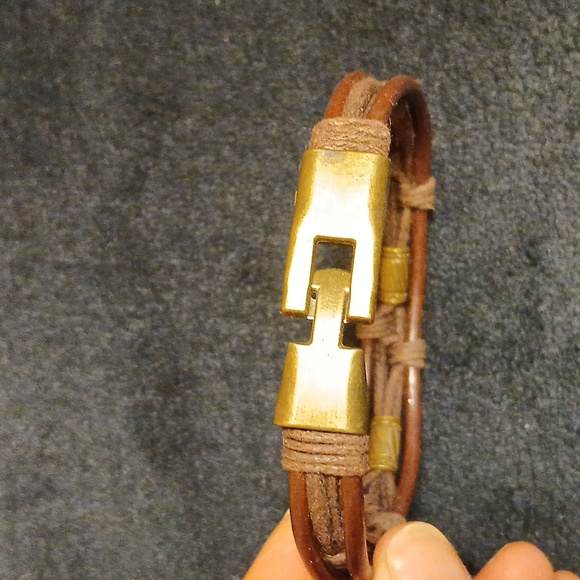 Style Men's Vintage Leather Bracelet - Picture 6 of 9